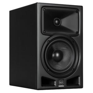 003_AYRA-PRO-6_right