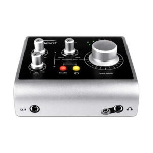 Audient-iD4-2