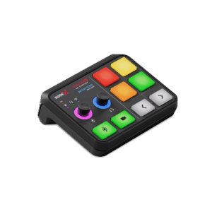 rode-rode-x-streamer-x-threequarters-4000x4000-rgb-2000x2000-064a3d6